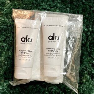 NWT Alo Glow System Sample Set